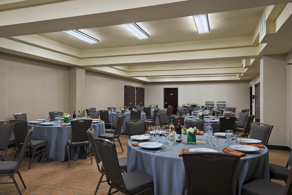 Oxford Suites Spokane Downtown Eksteriør billede